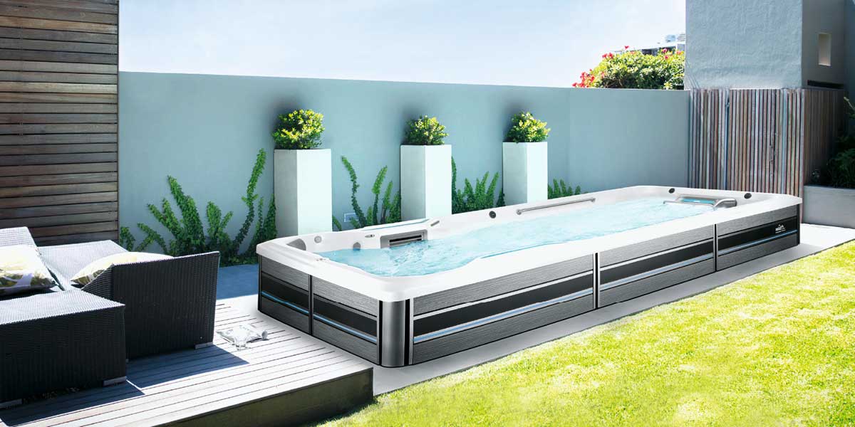 Mit Swim Spa im eigenen Garten schwimmen HotSpring Schweiz
