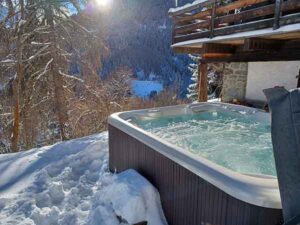 Whirlpool Hotspring Wallis