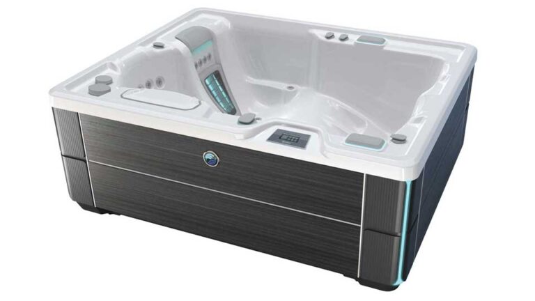 Whirlpool Jetsetter für 3 Personen