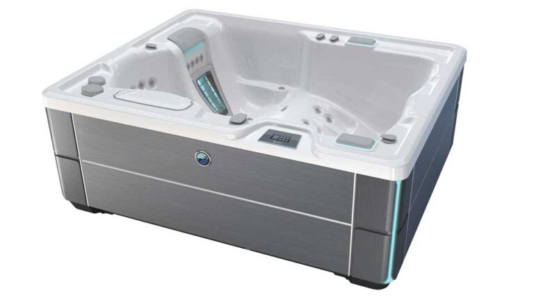 Whirlpool Jetsetter LX für 3 Personen