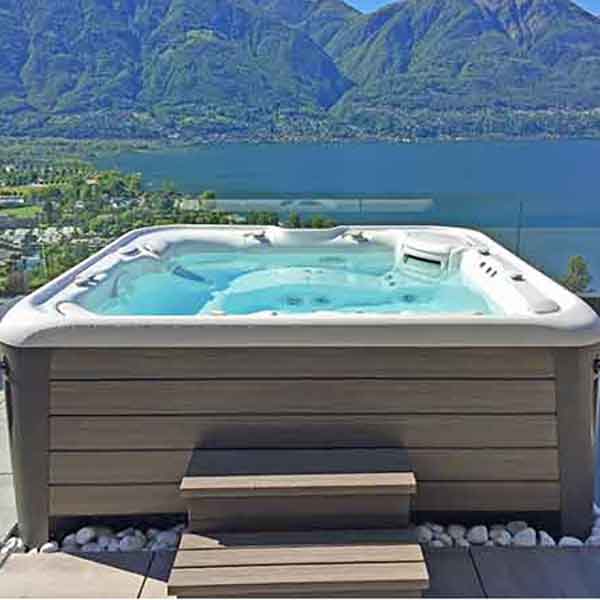 Whirlpool-Referenz Envoy Ascona