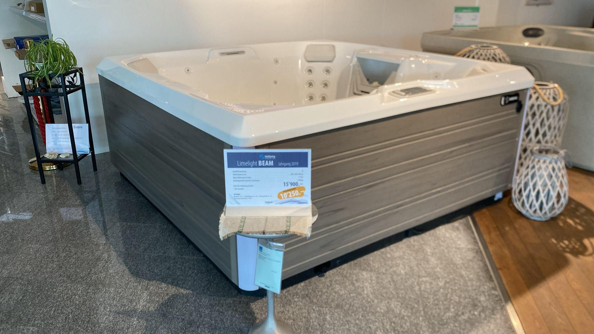 Whirlpool Ausstellungsmodell