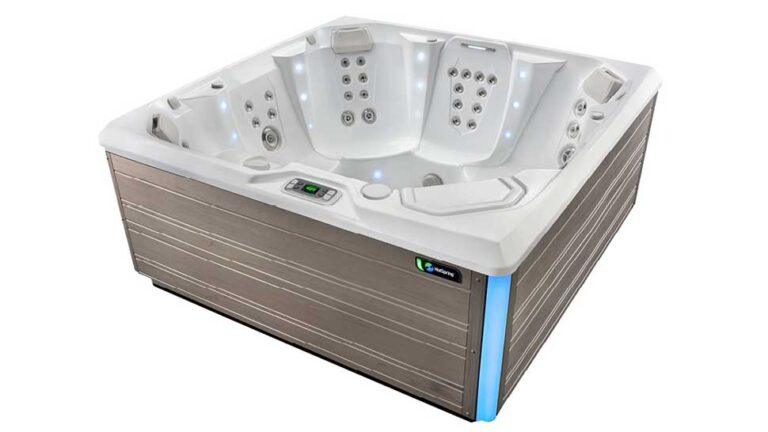 Whirlpool Limelight Flash für 7 Personen