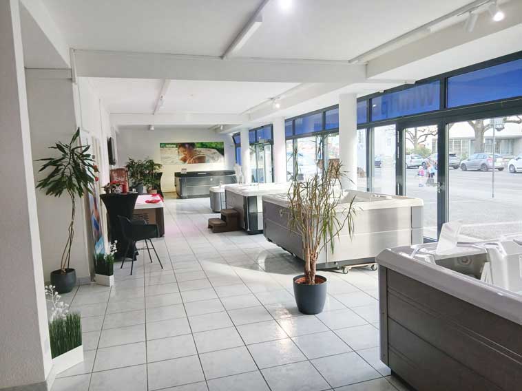 Whirlpool Paradies Allschwil 4