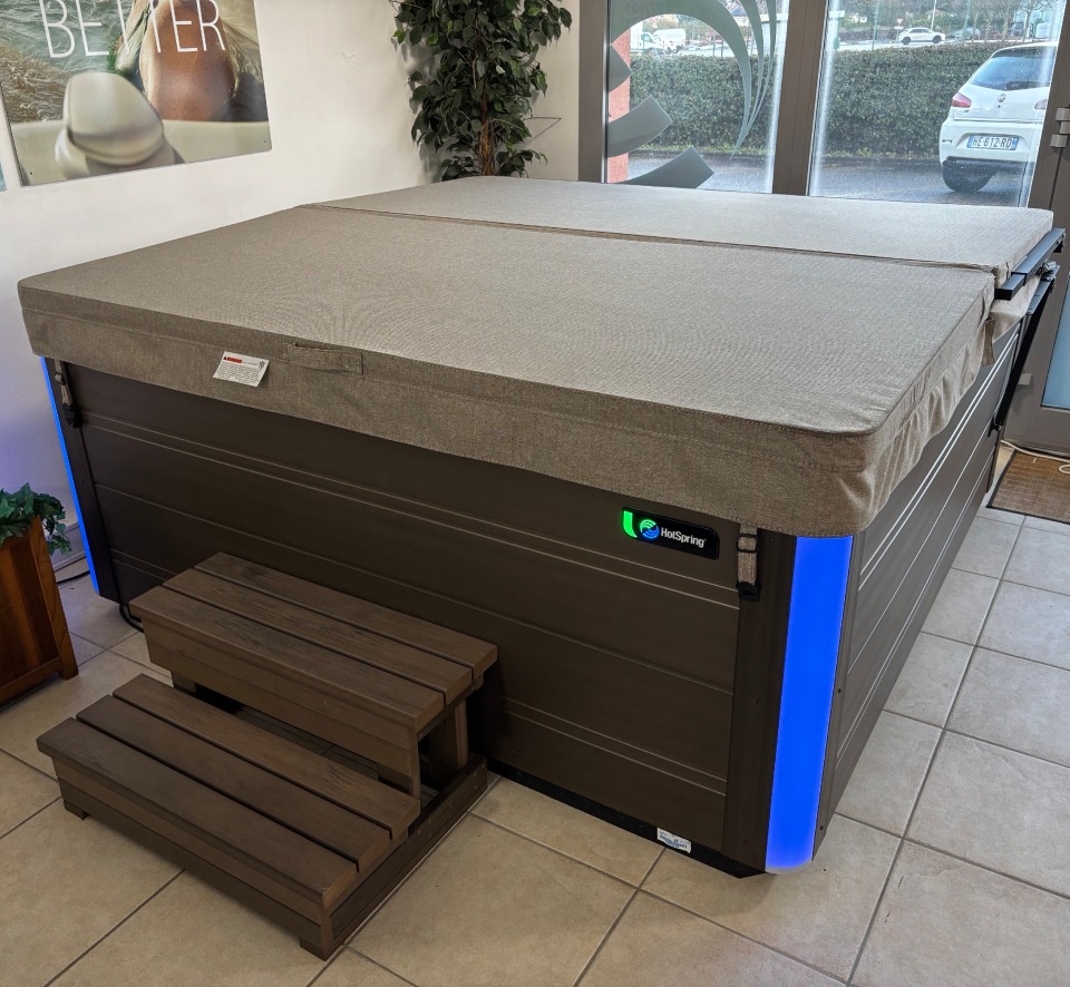 Ausstellungs Whirlpool Limelight Flash2 960