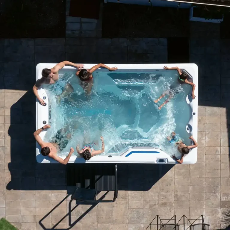 R220 Swim Spa Swimmingpool