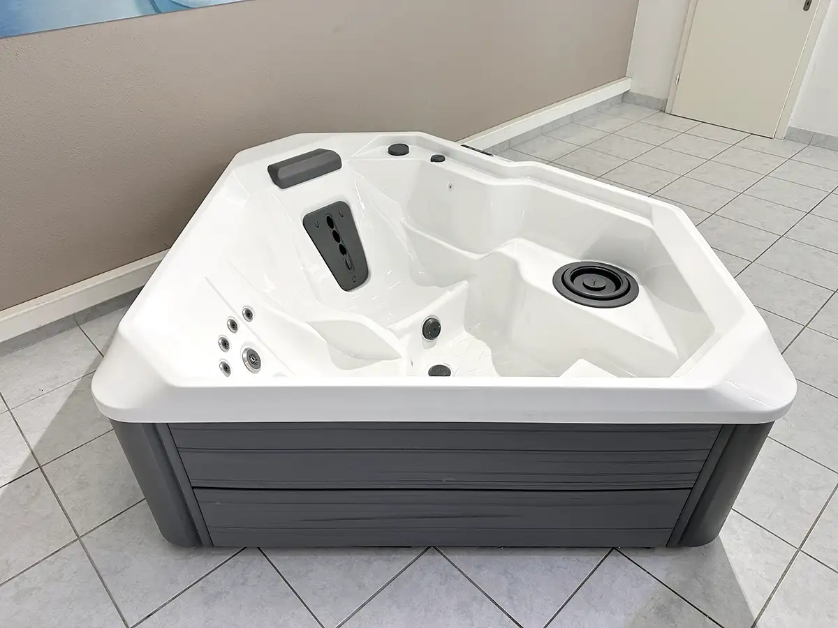 Occasion HotSpring Whirlpool Modell Hotspot