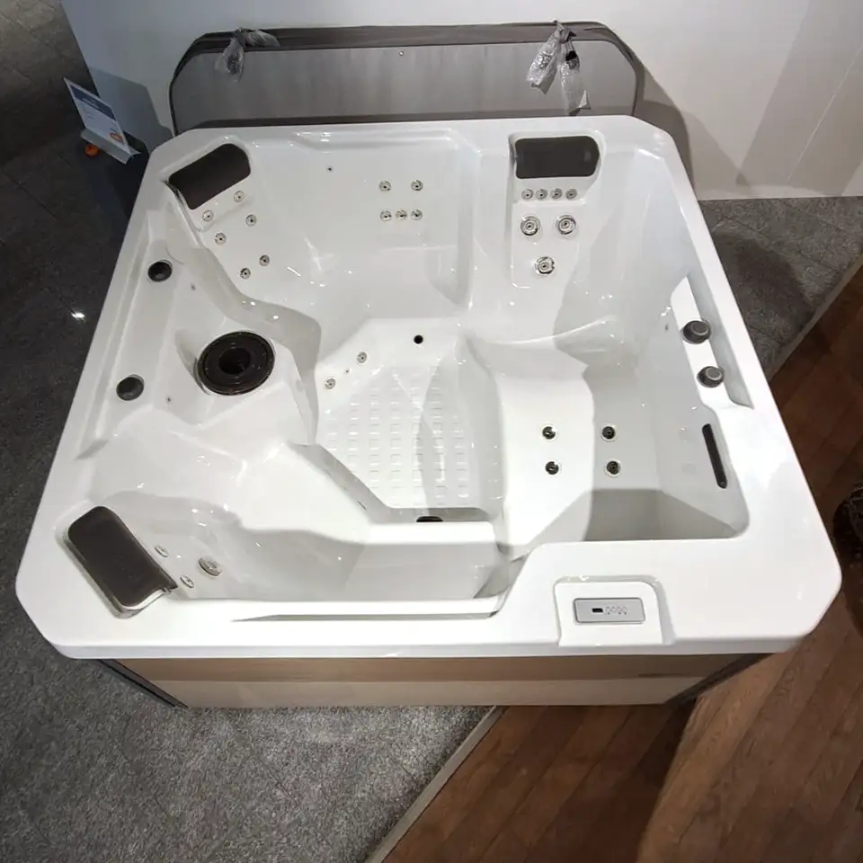 Occasion Whirlpool HotSpring